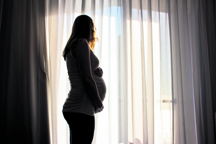 אישה בהריון