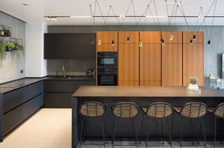 איזון בין חומרים