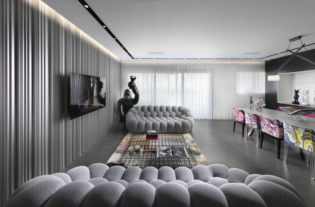 עיצוב: אורון מילשטיין