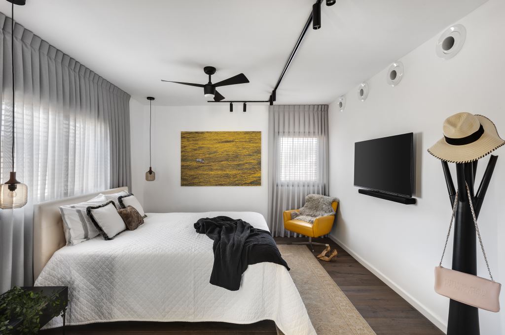 חדר השינה נקי ומסוגנן