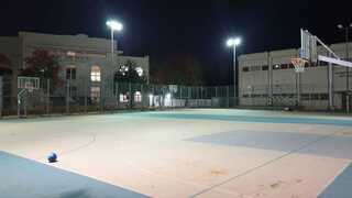 מגרש ספורט פתח תקוה