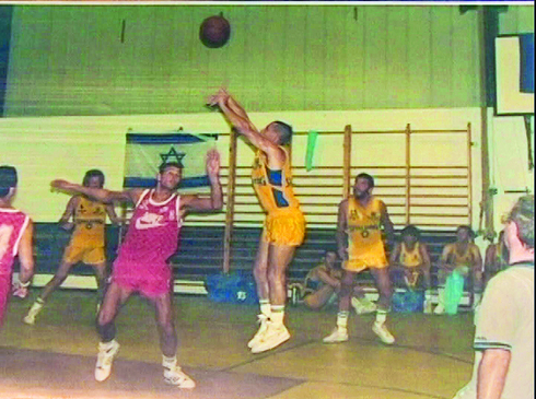 ויינשטוק כשהיה בן 20