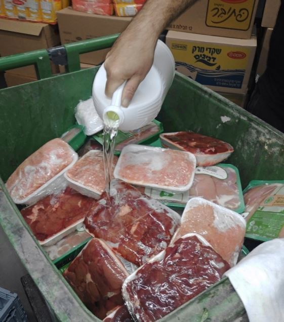 הביקורת בחנות הבשר בראשל"צ