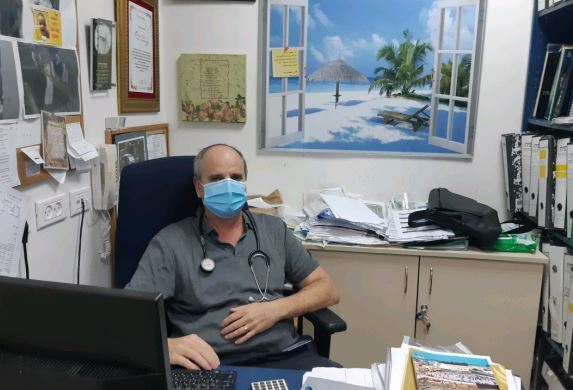 ד"ר מוריס שפירו, מנהל מחלקת טיפול נמרץ