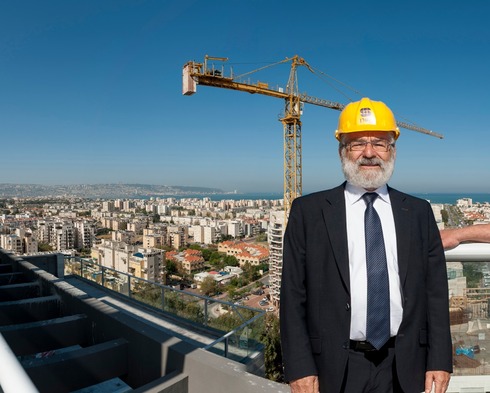 פרויקט "נתיב ים" על רקע פרויקט "נתיב ים"