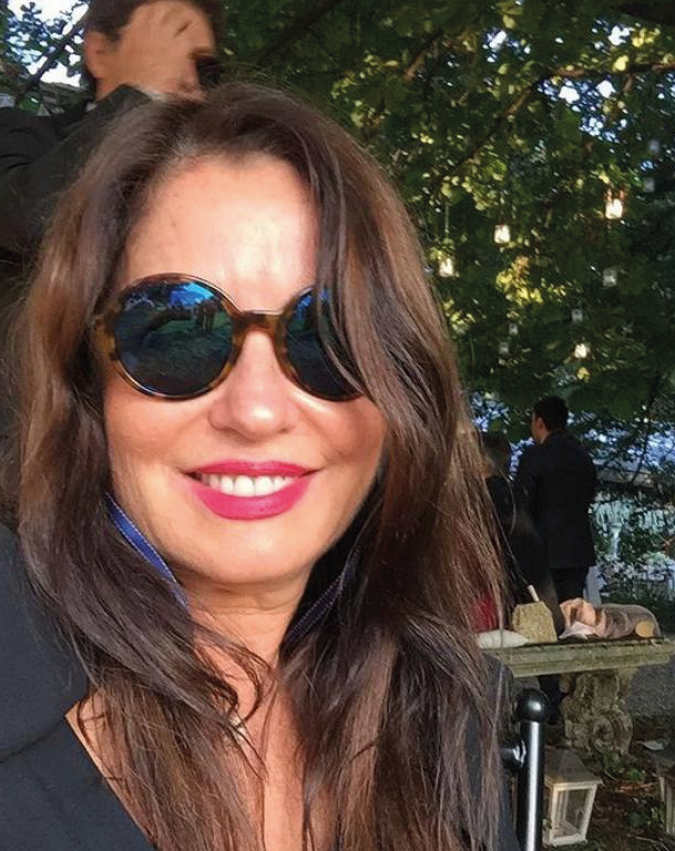 מיכל ביז'ו, חברת המעגל