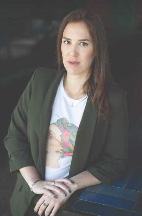 נופר סנדרוסי