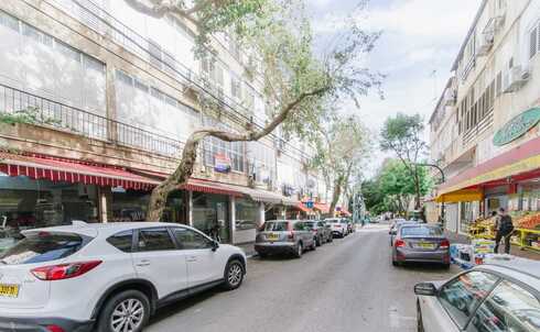 הבניין ברחוב חפץ חיים