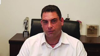 עו"ד גיא אופיר