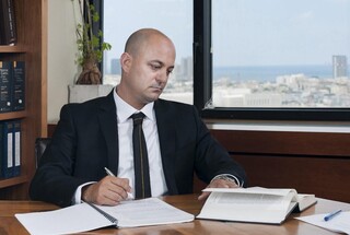 עו"ד אמיר שטיינהרץ